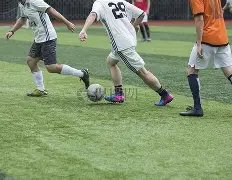 沙尔克球迷,对滕尼斯因,肉联厂疫情,开云体育,开云体育官网,开云体育app,开云体育平台,KAIYUN,SPORTS,kaiyun登录入口